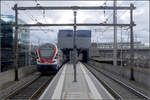 Oberleitungsrahmen -    Bahnhof Zürich-Hardbrücke.