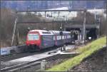 Re 450 Dosto der S-Bahn Zrch in Stettbach. (13.12.2010)