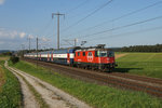 Noch einen weiten Weg vor sich hat die Re 420 204-4, welche vor kurzen Bülach verlassen hat. Sie wird Ihre S 11 nach Zürich und weiter via Winterthur nach Wil ziehen (Niederglatt, 01.09.2016).