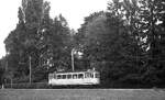 TN__Neuchâtel/Neuenburg__Tw 45 auf Linie 5 auf der Stichstrecke nach Cortaillod.__30-08-1976
