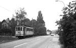 TN__Neuchâtel/Neuenburg__Tw 45 auf Linie 5 auf der Stichstrecke nach Cortaillod.__30-08-1976