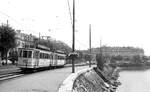 TN__Neuchâtel/Neuenburg__Tw 44+46 in Doppeltraktion auf Linie 5 am Littoral (Küstenstreifen) von Neuchâtel.__30-08-1976