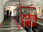 Samedan/Engadin.Muottas Muragl Bergbahn(1907)Wagen Nr.1 in der Talstation Punt Muragl(1738 m..M.)25.06.09