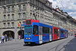 Be 4/10 85 der RBS, auf der Linie 6, fährt zur Haltestelle beim Bahnhof Bern.