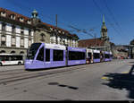 Bern Mobil - Tram  Be 6/8 651 unterwegs in der Stadt Bern am 08.08.2020