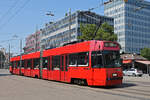 Be 4/6 Vevey Tram 742, auf der Linie 7, fährt zur Haltestelle beim Bahnhof Bern.