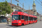 Be 4/6 Vevey Tram 735 mit der Werbung für 50 Jahre Gaskessel, auf der Linie 7, fährt zur Haltestelle beim Bahnhof Bern.