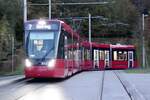 Der neue Stadler Tramlink Be 6/8 912 am 3.11.23 bei der Ankunft an der Endhaltestelle in Bümpliz.