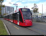 Bern Mobil - Tram Be 6/8 666 unterwegs auf der Linie 9 in Bern am 28.10.2023