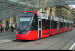 Bern Mobil - Tram Be 6/8 913 unterwegs auf der Linie 6 in der Stadt Bern am 14.11.2025