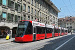 Be 6/8 Tramlink 914, auf der Linie 6, bedient am 11.06.2025 die Haltestelle Bärenplatz. Aufnahme Bern.