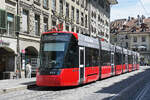 Be 6/8 Tramlink 911, auf der Linie 6, bedient am 15.06.2026 die Haltestelle B�renplatz. Aufnahme Bern.