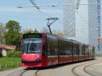 Bern mobil - Tram Be 4/8 765 unterwegs auf der Linie 9 in der Tramwendeschlaufe beim Eisstadion von Bern am 03.05.2009