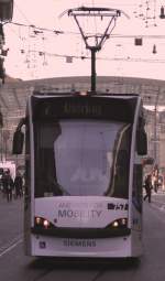 Tramlinie 7 nach Ostring beim Brenplatz