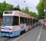 BERNMOBIL Vevey Tram mit Werbung am Helvetiaplatz in Bern Aufgenommen am 01.05.12