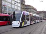 Bern mobil - Tram Be 6/8 670 unterwegs auf der Linie 8 in Bern am 11.02.2016