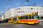 Be 4/8 254, auf der Line E11, verlässt die Haltestelle Markthalle Richtung Heuwaage.