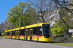 Be 8/10 TINA 4210, auf der Linie 10, fährt am 07.04.2026 zur Haltestelle am Aeschenplatz. Aufnahme Basel.
