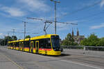 Be 8/10 TINA 4215, auf der wegen der Grossbaustelle am Marktplatz umgeleiteten Linie 11, �berquert am 06.07.2026 die Wettsteinbr�cke zur Haltestelle Wettsteinplatz. Aufnahme Basel.