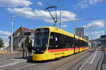 Be 8/10 TINA 4225, auf der Linie 11, bedient am 06.08.2026 die Haltestelle M-Parc. Aufnahme Basel.