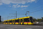 Be 8/10 TINA 4220, auf der wegen der Grossbaustelle am Marktplatz umgeleiteten Linie 17, f�hrt am 06.08.2026 zur Endstation M-Parc beim Depot Dreispitz. Aufnahme Basel.