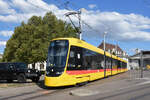 Be 8/10 TINA 4222, auf der wegen der Grossbaustelle am Marktplatz umgeleiteten Linie 17, wartet am 06.08.2026 in der Schlaufe beim Depot Dreispitz. Aufnahme Basel.