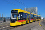 Be 8/10 TINA 4219, auf der wegen einer Baustelle umgeleiteten Linie 17, verl�sst am 15.09.2026 die Haltestelle Novartis Campus und �berquert die Dreirosenbr�cke. Aufnahme Basel.