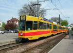 Be 4/8 mit der Betriebsnummer 252 und der Be 4/6 224 fahren zur Haltestelle Bottmingen. Die Aufnahme stammt vom 06.05.2013.