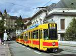 BLT Be 4/8 231 + Be 4/6 110 auf dem Steinenberg (20. August 2004)