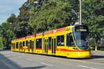 Be 6/10 Tango 160, auf der Linie 10, fährt zur Haltestelle am Aeschenplatz. Die Aufnahme stammt vom 04.08.2016.