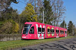 Be 4/6 Flexity 6002 mit der Werbung für AVEC NOW, auf der Linie 15, fährt zur Haltestelle Hauensteinstrasse.