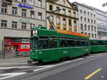 BVB - Tram Be 4/4 479 unterwegs auf der Linie 15 in der Stadt Basel am 20.11.2017