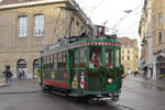 Im Dezember fährt der Be 2/2 190 als Weihnachts Tram durch Basel. An der Schifflände steigen die Kunder ein und machen eine Rundfahrt mit dem Nikolaus. Die Aufnahme stammt vom 09.12.2018.
