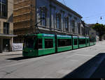 BVB - Tram Be 6/8 326 unterwegs in der Stadt Basel am 01.06.2020