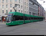 BVB - Tram Be 6/8 5002 unterwegs in Basel am 19.03.2023