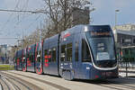 Be 6/8 Flexity 5009 mit der Werbung für einem Pferdeanlass im St. Jakob, auf der Linie 14, fährt am 23.03.2026 zur Haltestelle St. Jakob. Aufnahme Basel.