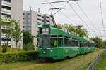Doppeltraktion, mit den Be 4/4 497 und 487 zusammen mit dem B4S 1501, auf der Linie 2, fährt am 04.05.2026 zur Haltestelle Hirzbrunnen/Claraspital. Aufnahme Basel.