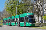 Be 6/8 Flexity 5013, auf der wegen einer Baustelle umgeleiteten Linie 3, f�hrt am 07.04.2026 zur Haltestelle am Aeschenplatz. Aufnahme Basel.