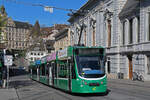 Be 6/8 Combino 320, auf der Linie 8, f�hrt am 07.04.2026 den Steinenberg hoch zur Haltestelle Bankverein. Aufnahme Basel.