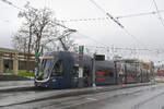 Be 6/8 Flexity 5009 mit der Werbung f�r einen Pferdeanlass im St. Jakob, auf der Linie 6, bedient am 16.02.2026 die Haltestelle am badischen Bahnhof. Aufnahme Basel.