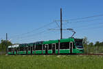 Be 6/8 Combino 321, auf der Linie 14, f�hrt am 01.05.2026 zur Haltestelle Lachmatt. Aufnahme Pratteln.