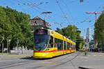 Be 6/10 Tango 161, auf der Linie 11, f�hrt am 27.04.2026 zur Haltestelle am Bahnhof SBB. Aufnahme Basel.