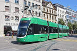 Be 4/6 Flexity 6012, auf der Linie 15, f�hrt am 02.07.2026 bei der Haltestelle Aeschenplatz ein.