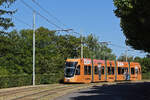 Be 4/6 Flexity 6004 mit der Werbung f�r Caff� Latte, auf der Linie 15, f�hrt am 02.07.2026 zur Haltestelle Studio Basel.