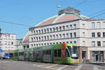 Be 6/8 Flexity 5001 mit der U-Abo Werbung, auf der wegen der Grossbaustelle am Marktplatz umgeleiteten Linie 6, f�hrt am 28.07.2026 zur Haltestelle Markthalle.