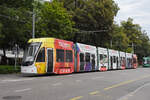 Be 6/8 Flexity 5003 mit der Werbung f�r den Wohnpark Binzen, auf der wegen einer Baustelle umgeleiteten Linie 3, f�hrt am 10.08.2026 zur Haltestelle am Aeschenplatz. Aufnahme Basel.