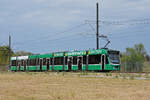 Be 6/8 Combino 327, auf der Linie 14, f�hrt am 10.08.2026 zur Haltestelle Lachmatt. Aufnahme Pratteln.