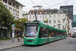 Be 6/8 Combino 302, auf der Linie 14, f�hrt am 07.09.2026 bei der Haltestelle Claraplatz ein. Aufnahme Basel.
