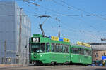 Be 4/4 486 zusammen mit dem B4S 1469, auf der Linie 15, �berquert am 14.09.2026 die M�nchensteinerbr�cke. Aufnahme Basel.