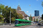 Be 6/8 Flexity 5044, auf der Linie 2, �berquert am 19.08.2026 die Wettsteinbr�cke Richtung Haltestelle Kunstmuseum.